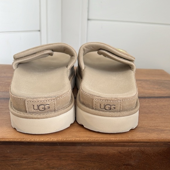 UGG platform slides - Picture 9 of 17